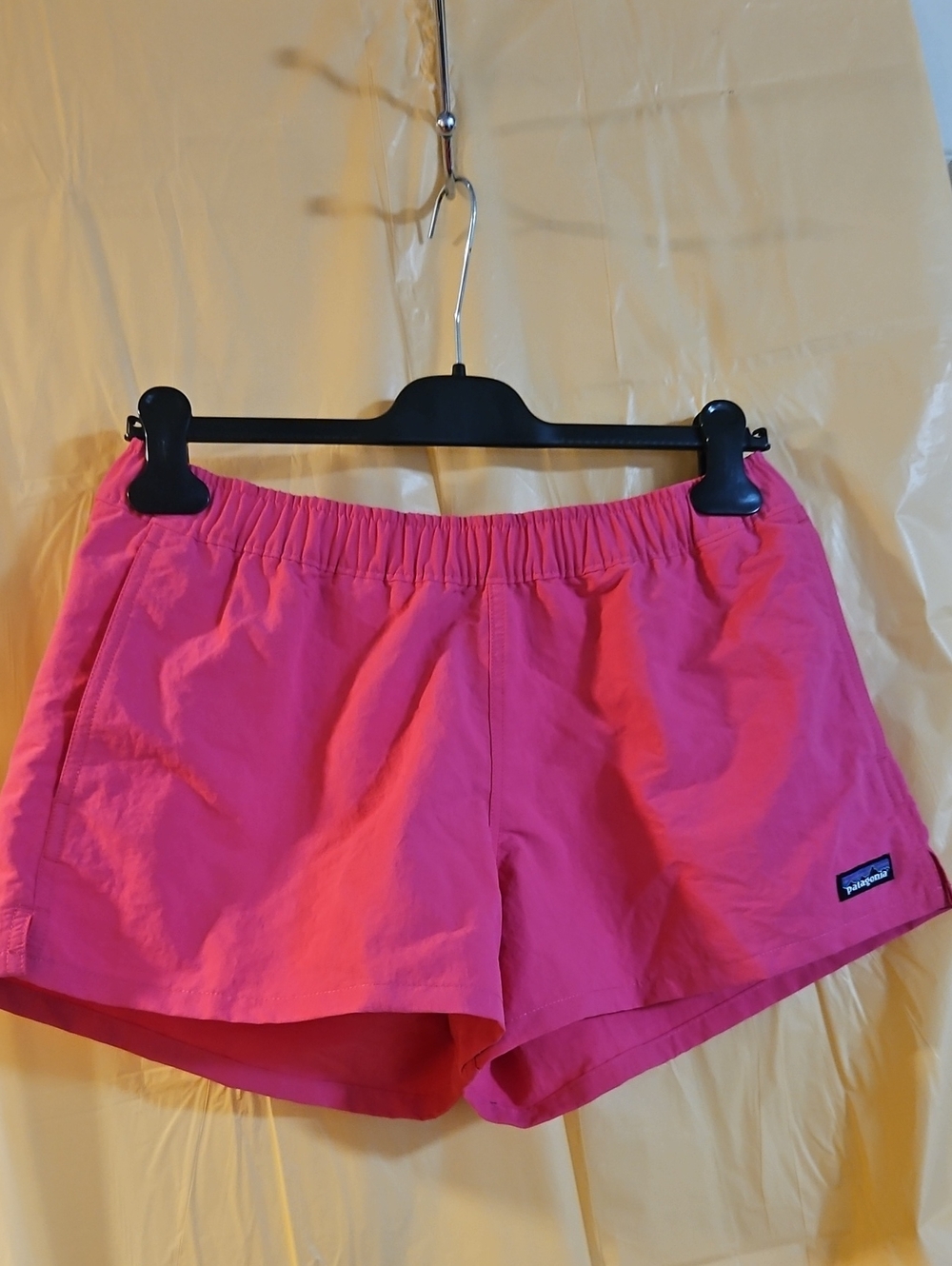 Patagonia  2.5" Barely Baggies Shorts: LUMINOUS PINK: NEW WITH TAGS: SIZE SMALL